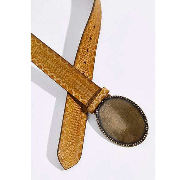NWOT Free People Duke Concho Belt Ochre XS/S - Picture 14 of 15